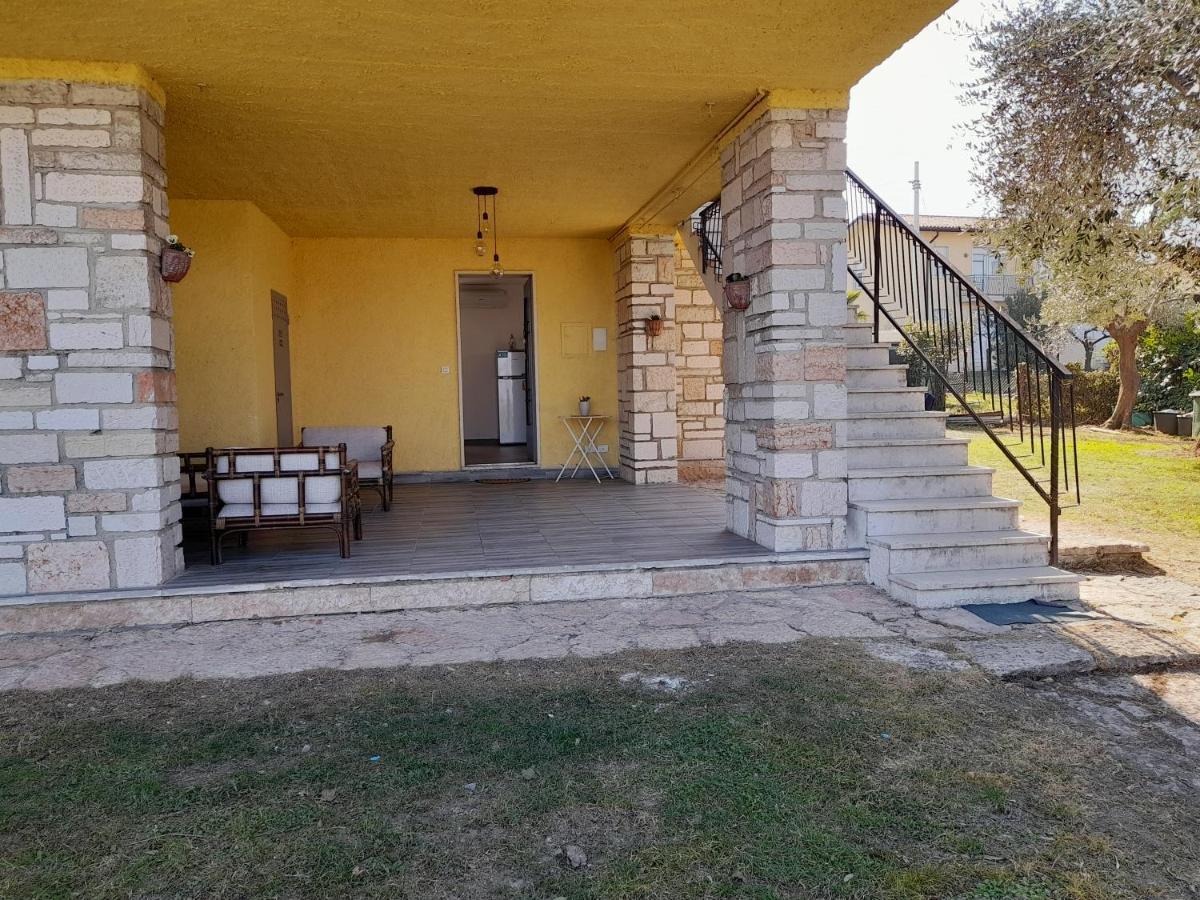 Villa La Magnolia - Private Beach Access, Garden, Views Lazise Kültér fotó
